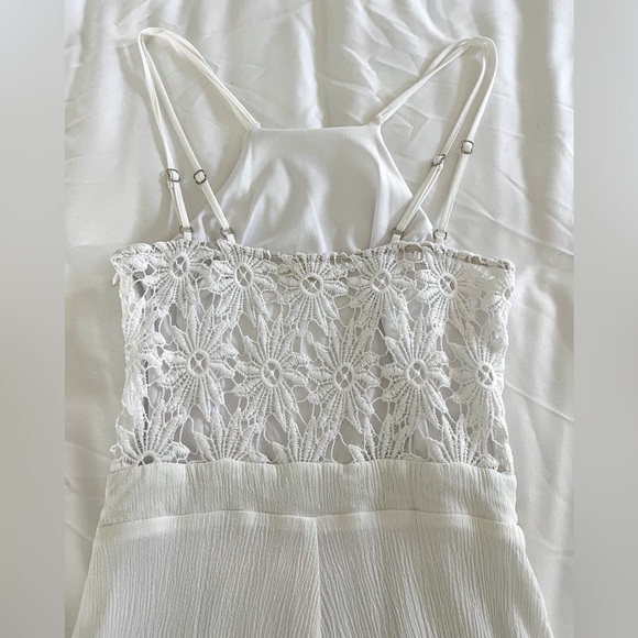 Tea & Cup White Floral Lace Halter Neck Romper Size Small - Picture 6 of 15